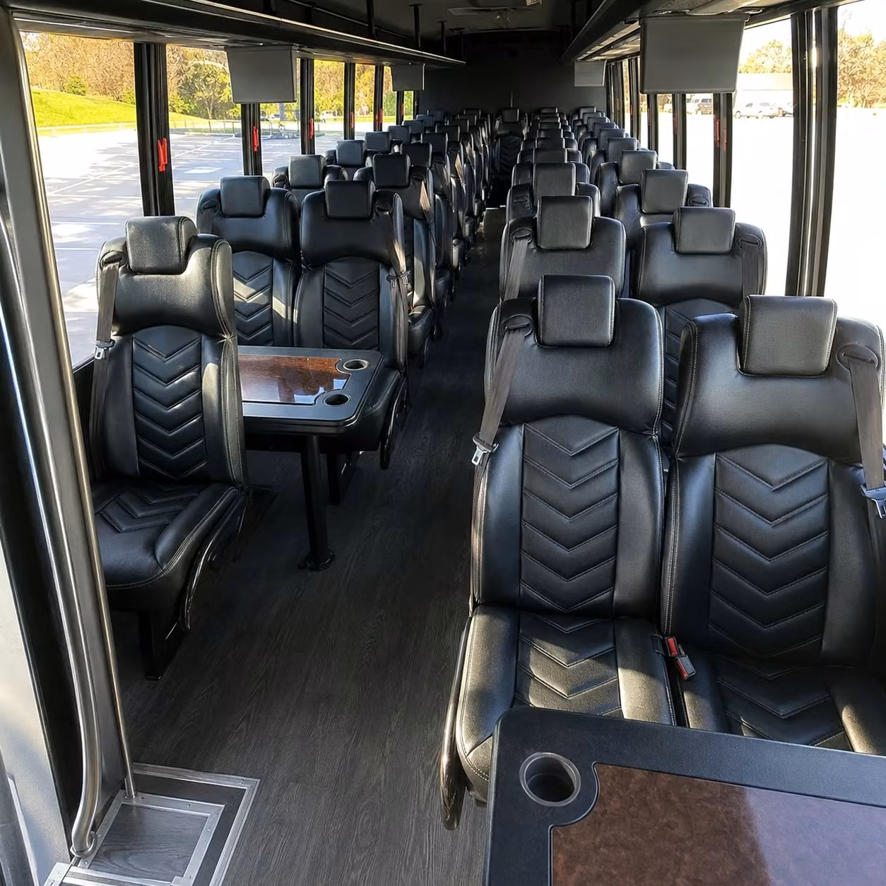 booking a minibus for long beach discovery tours and museum visits