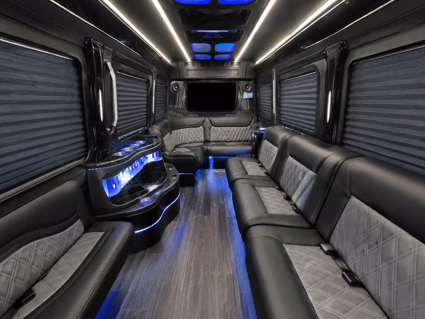 long beach airport group transportation for government travelers