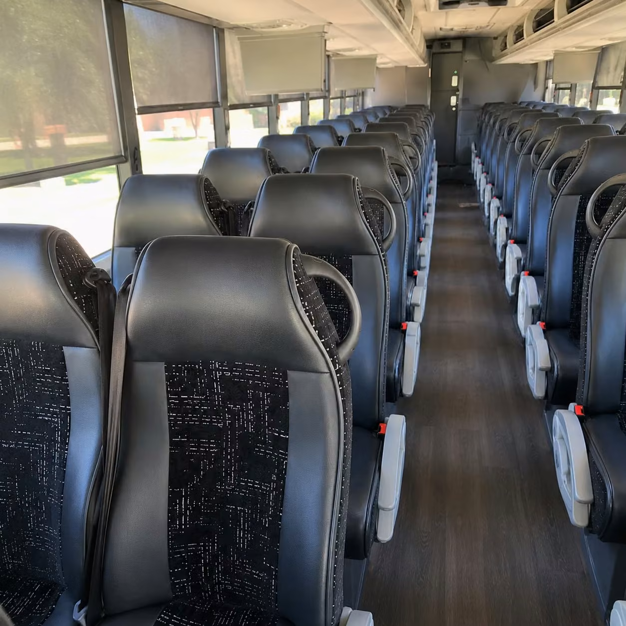 school field trip bus rentals in long beach